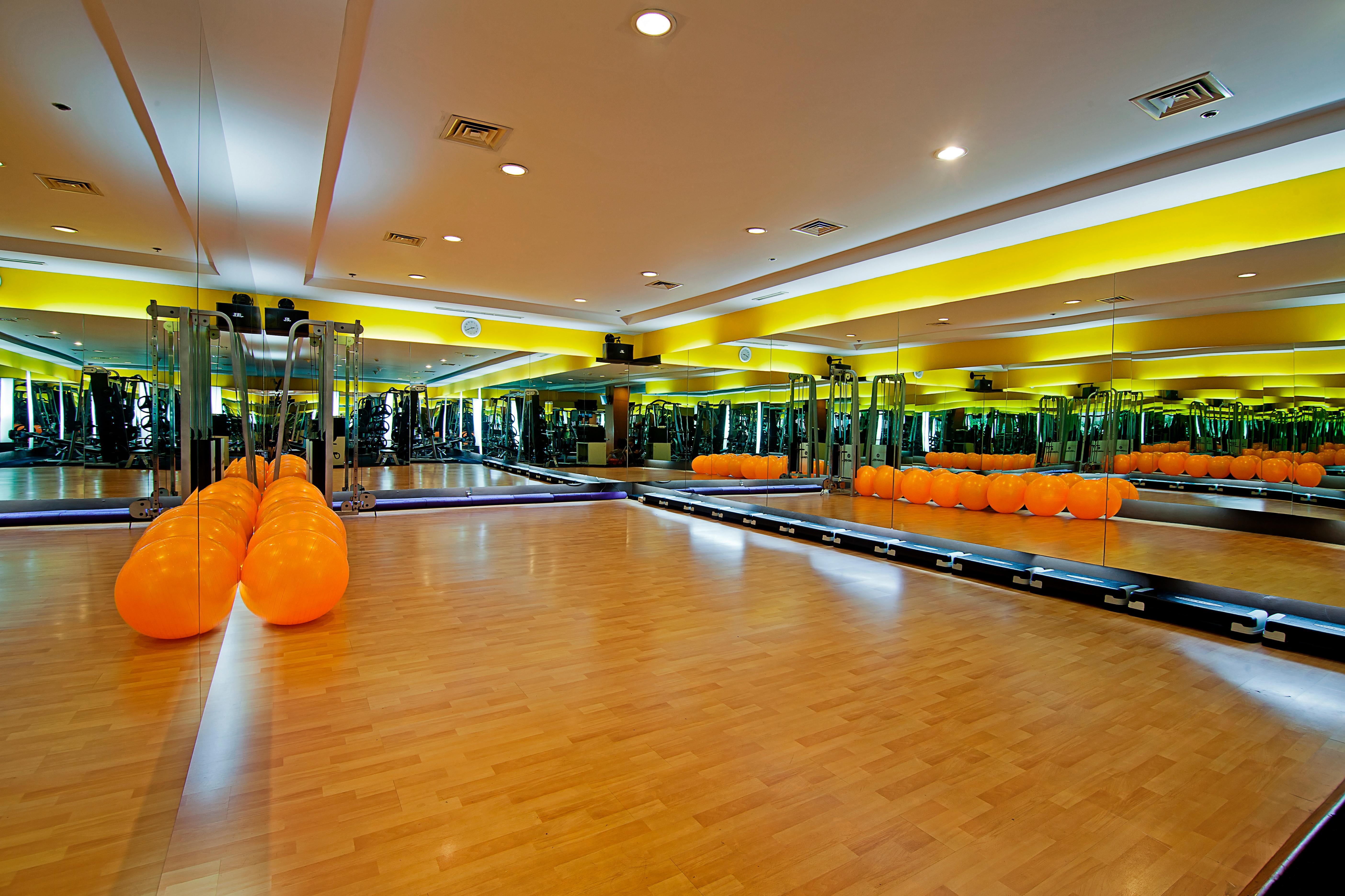 Redtop Hotel & Convention Center Jakarta Exterior photo