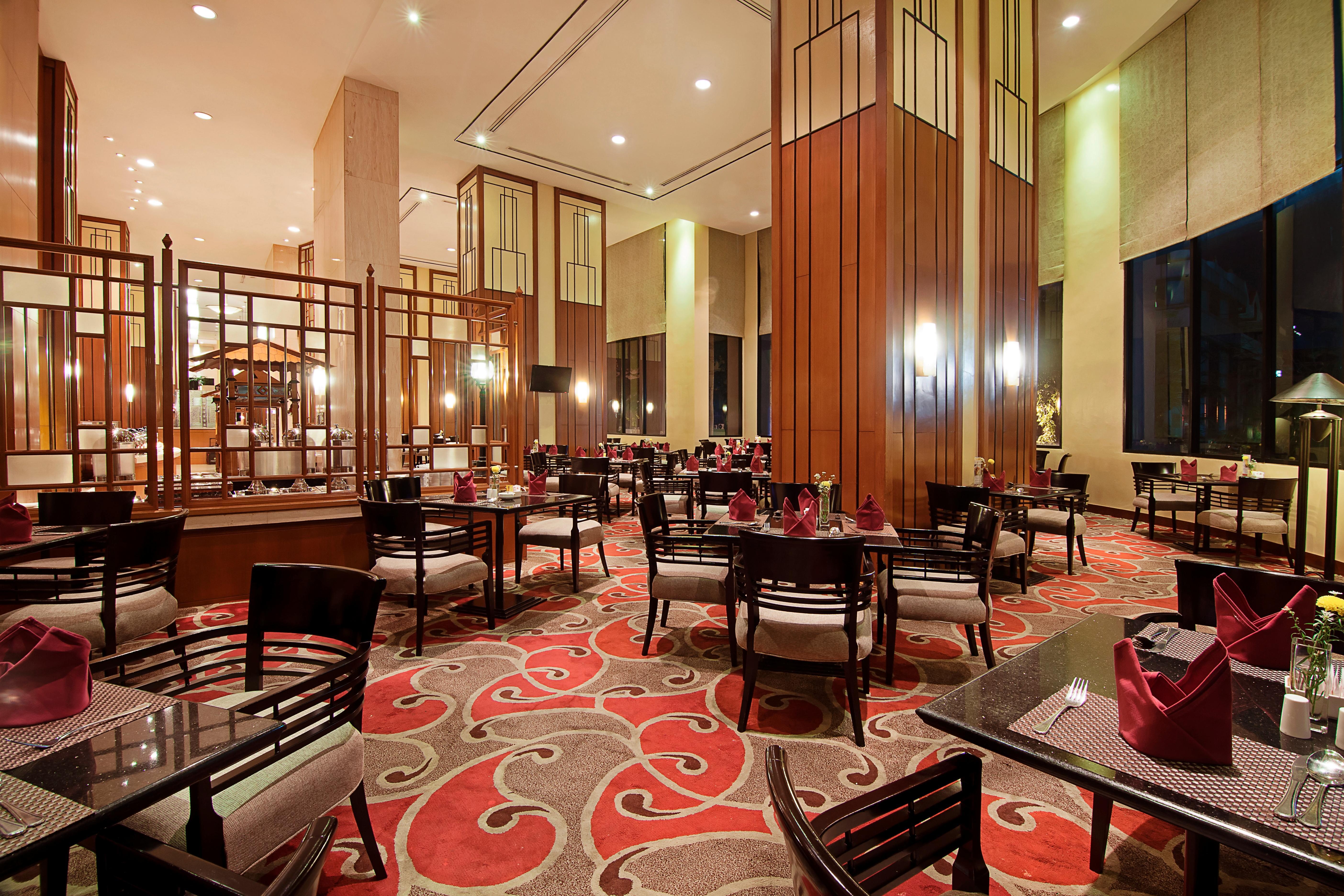 Redtop Hotel & Convention Center Jakarta Exterior photo